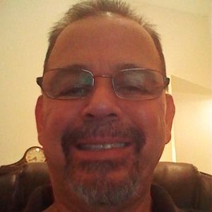 Meet your Posher, Leo